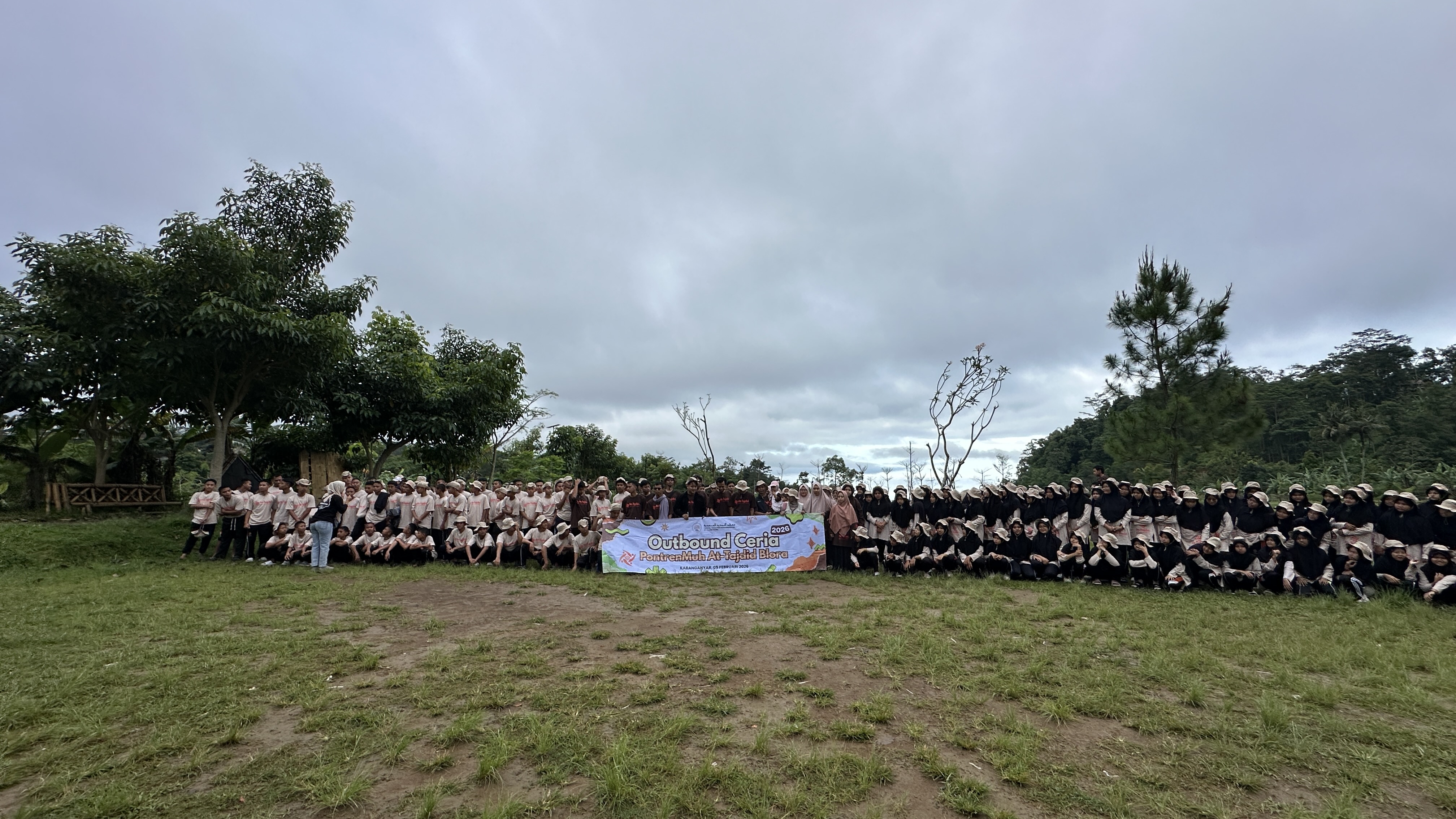 Ponpes Muhammadiyah At-Tajdid Gelar Kegiatan Outbond di Gunung Cilik Adventure 